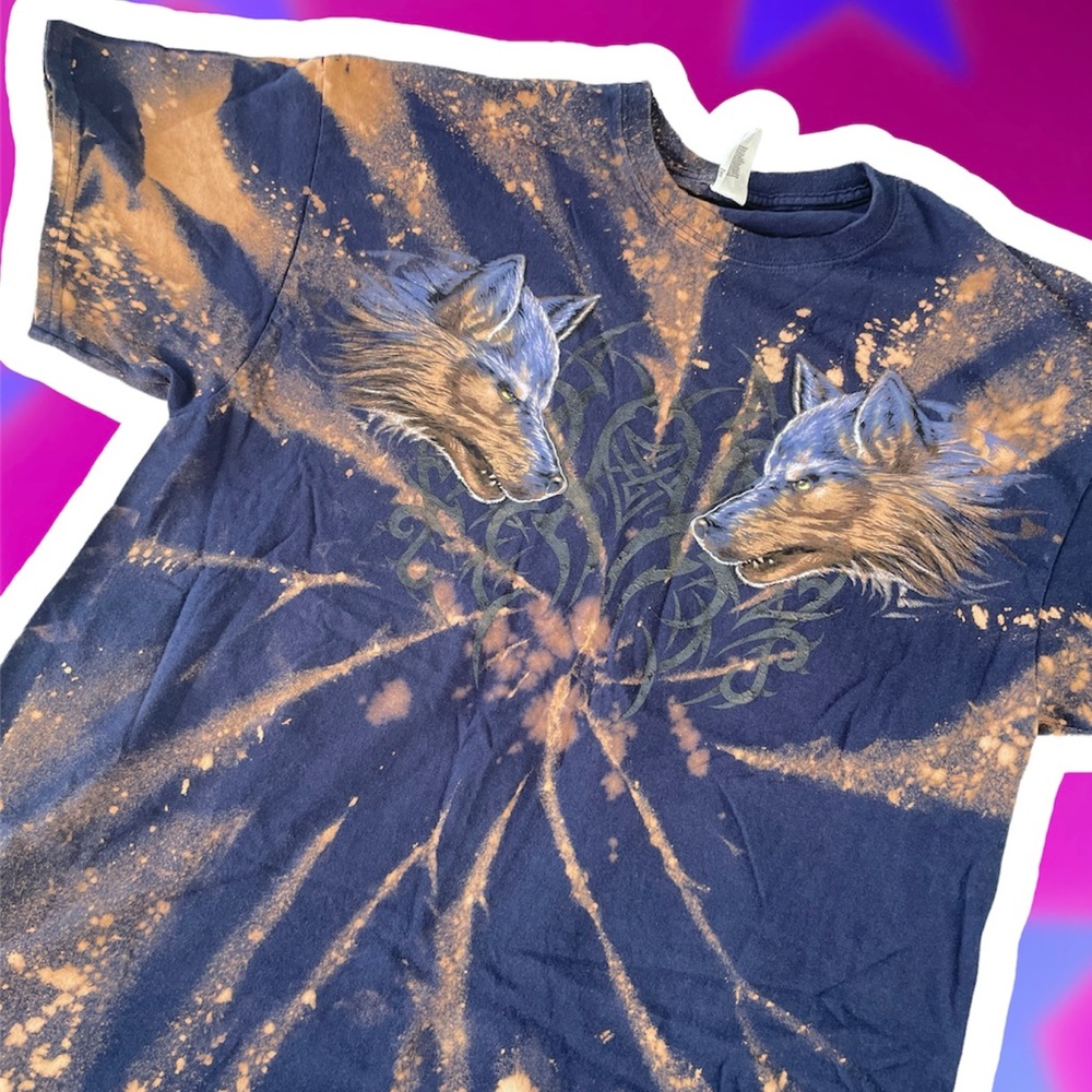 Vintage Bleach Tie Dye Wolf Graphic Shirt XL Unisex Blue Short Sleeved 90s Vibes